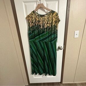 Bob Makie wearable art green floral maxi dress sz Lg